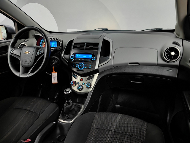 car 13