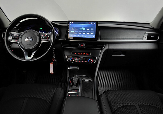 car 12