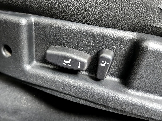 car 23