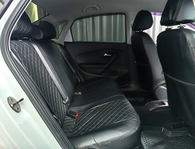 car 10