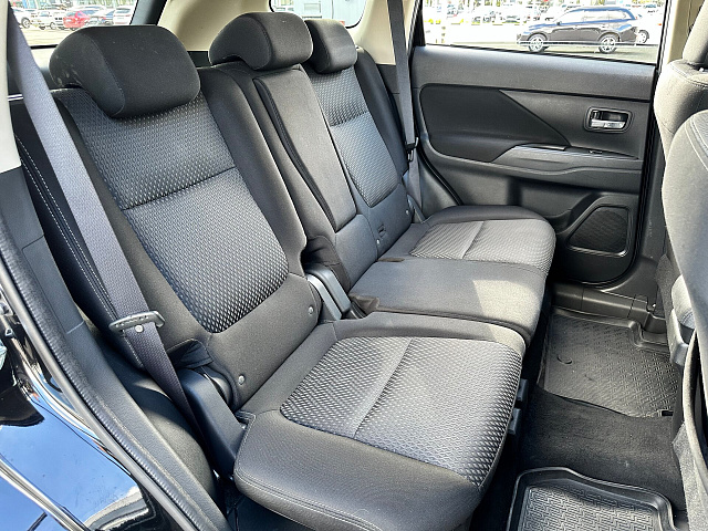 car 9