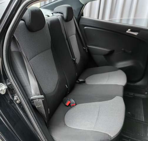 car 8