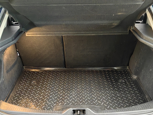 car 25