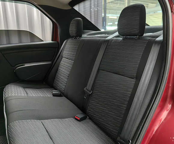 car 8