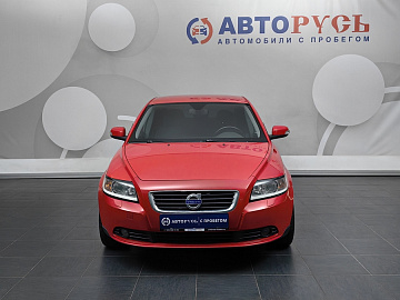 S40