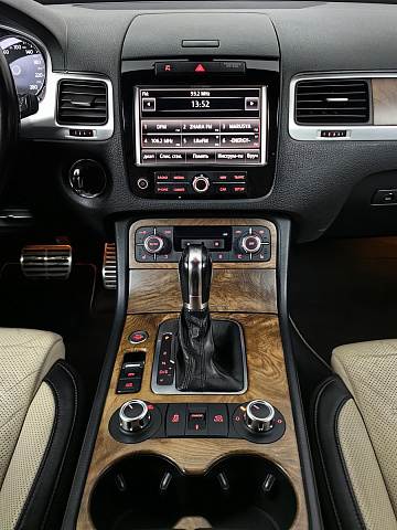 car 12