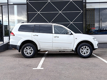 PAJERO sport