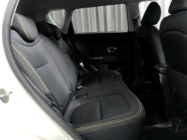 car 10
