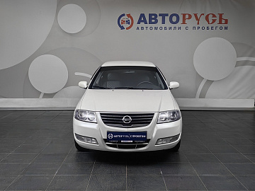 Almera Classic
