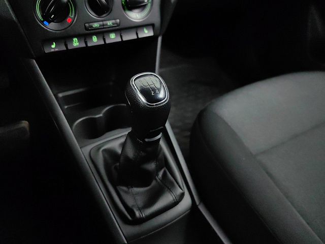 car 16