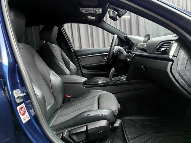 car 8