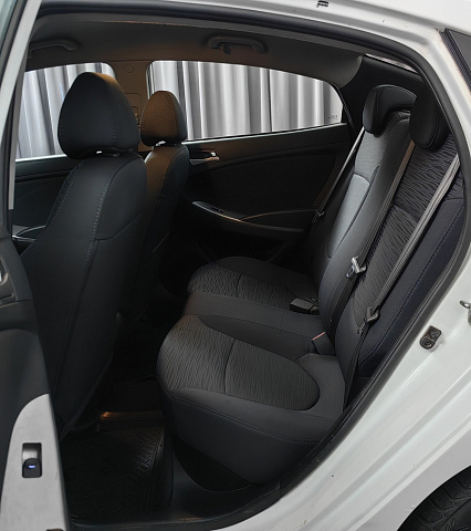 car 10