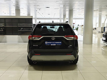 RAV4