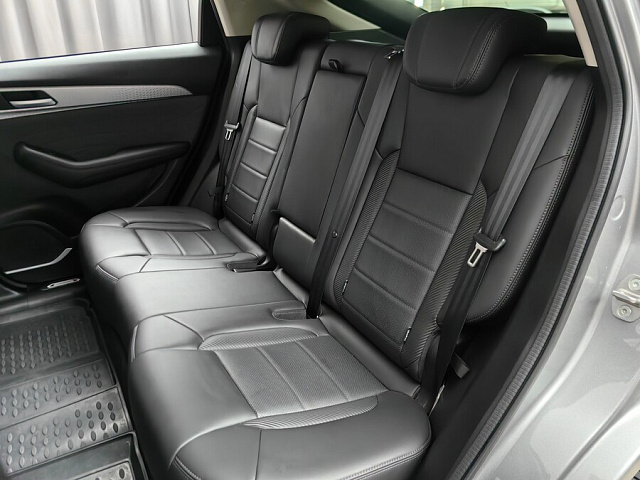 car 8