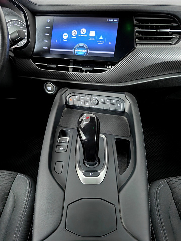 car 12