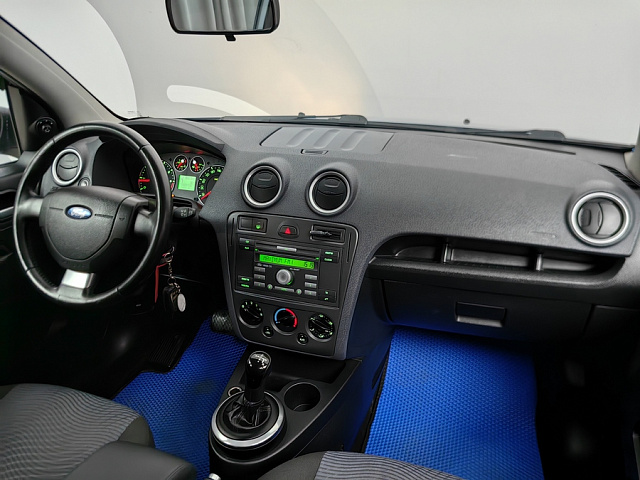 car 13