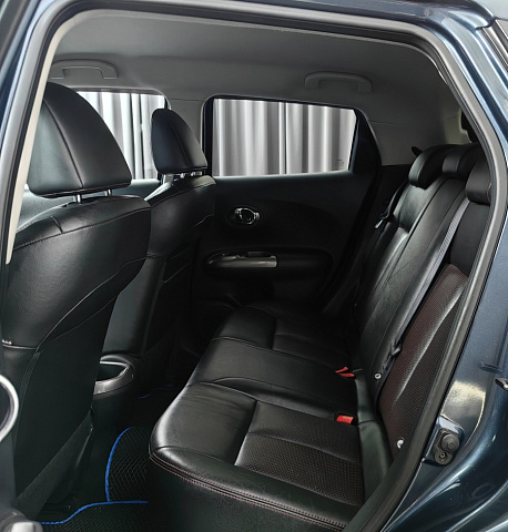 car 11