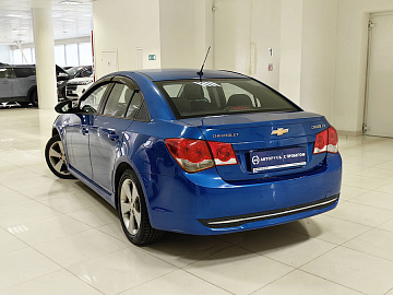 Cruze