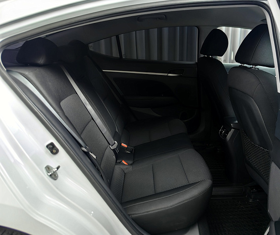 car 10