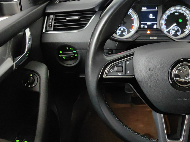 car 18