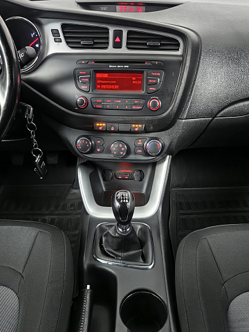 car 12