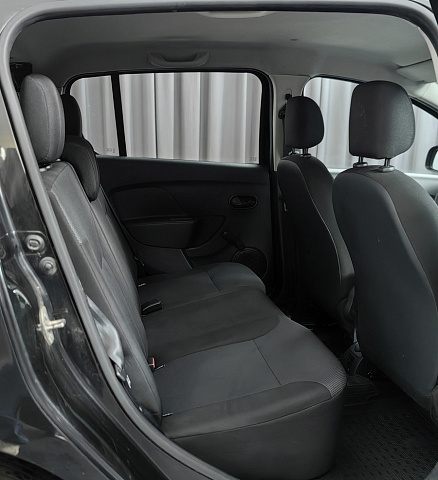 car 10
