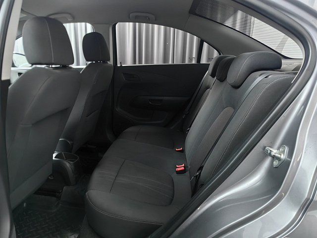 car 11