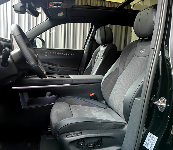 car 19