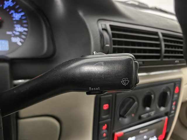 car 13