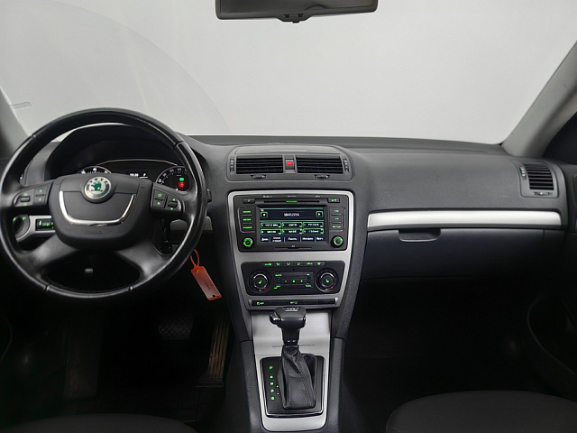 car 12