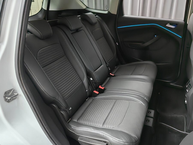 car 9