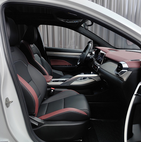 car 8