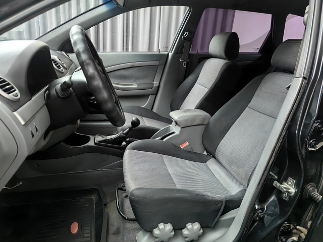 car 9
