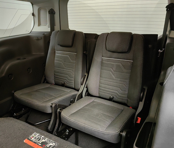 car 12