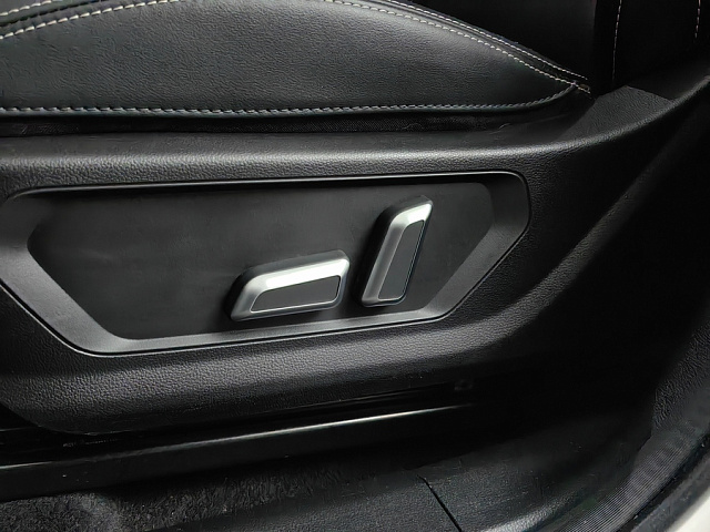 car 23