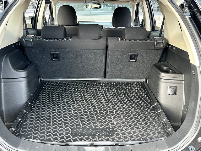 car 25
