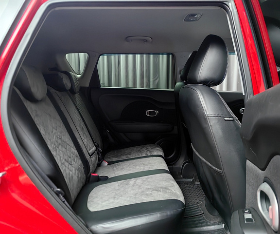 car 10