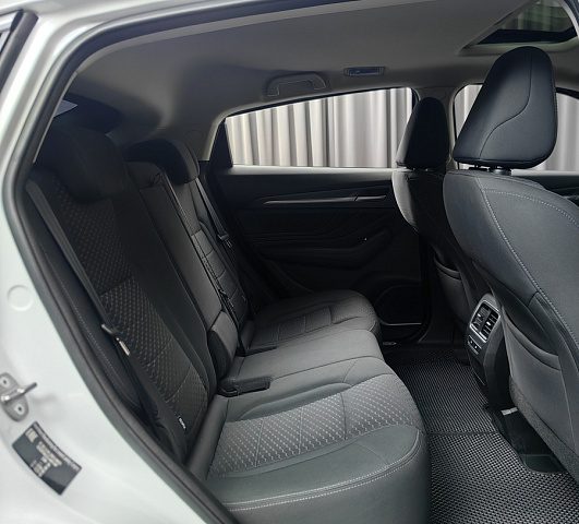 car 10