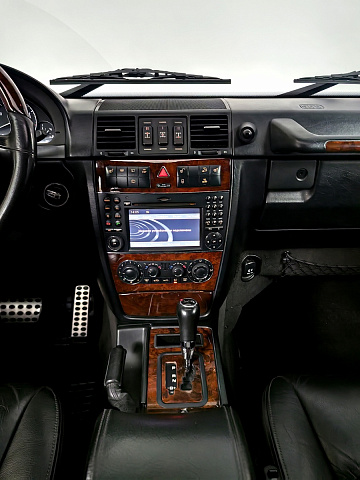 car 12