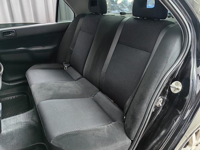 car 8