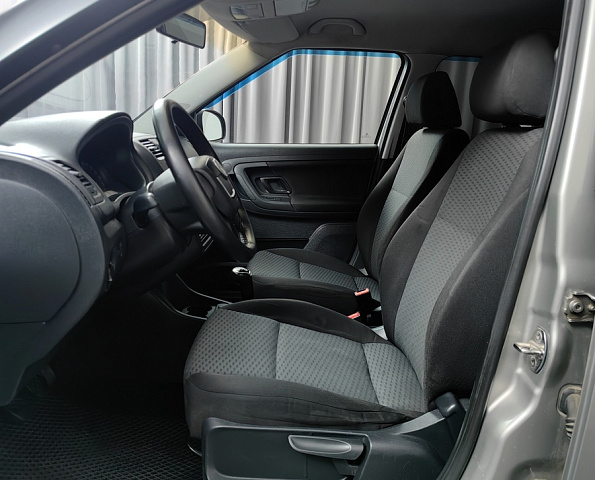 car 9