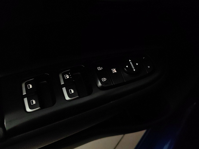 car 23