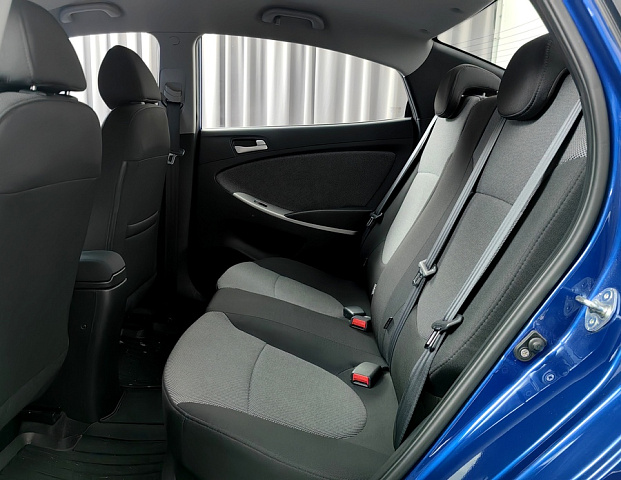 car 11