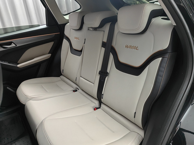 car 8
