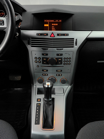 car 12