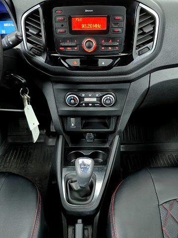 car 12