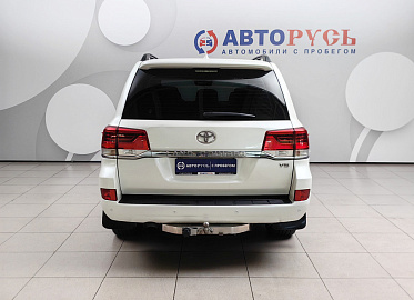 Land Cruiser