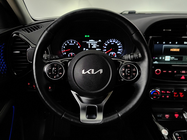 car 11