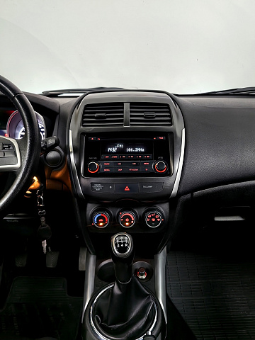 car 12