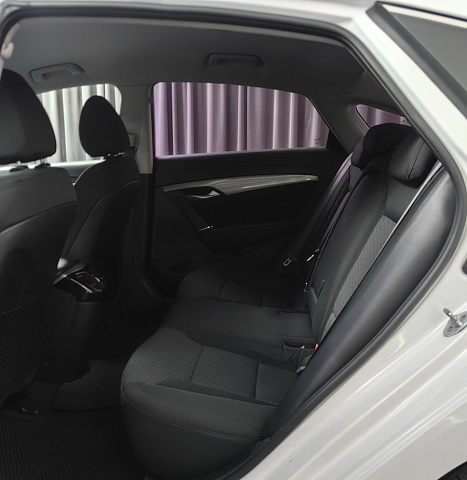 car 11